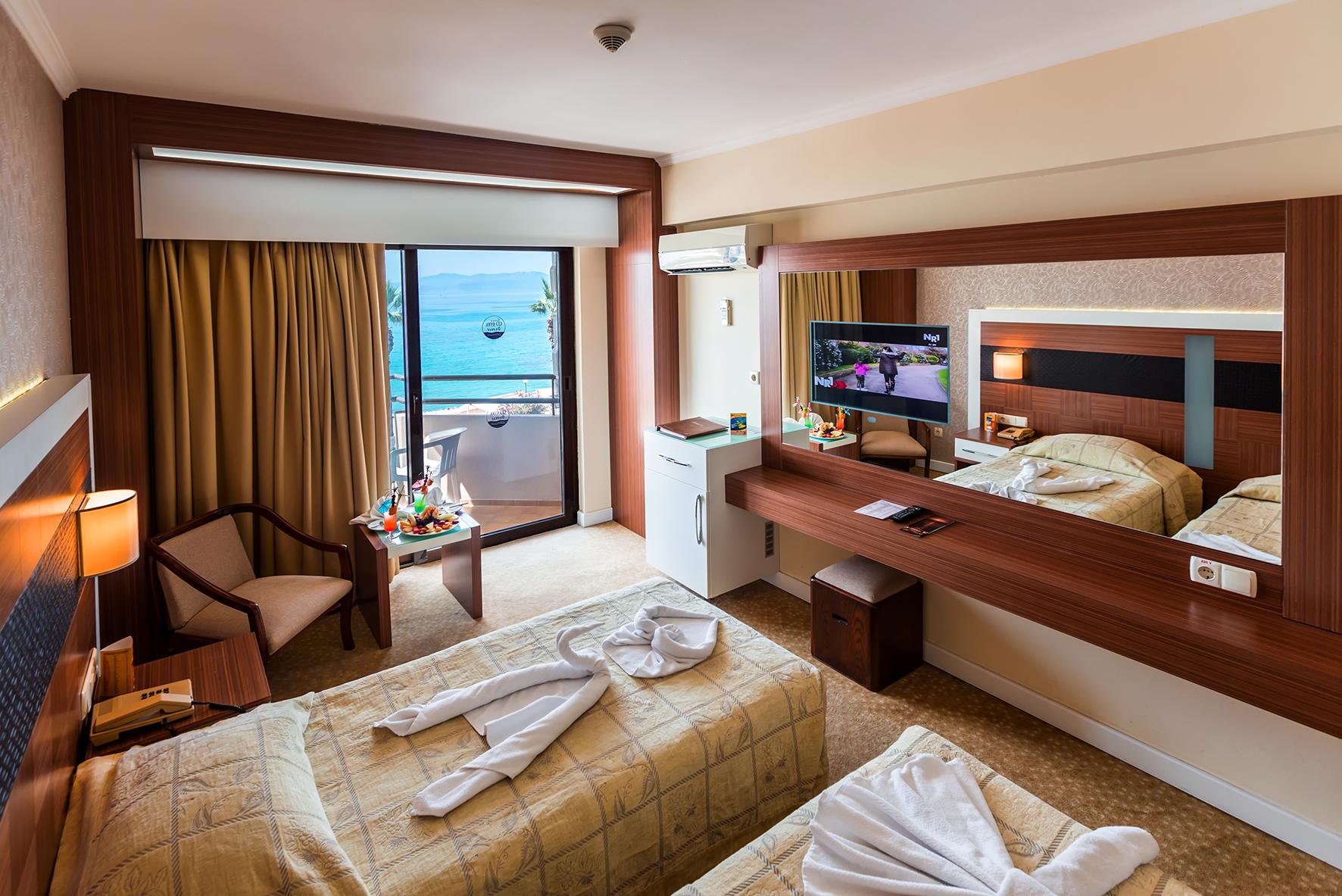Derici Hotel Kusadası Esterno foto