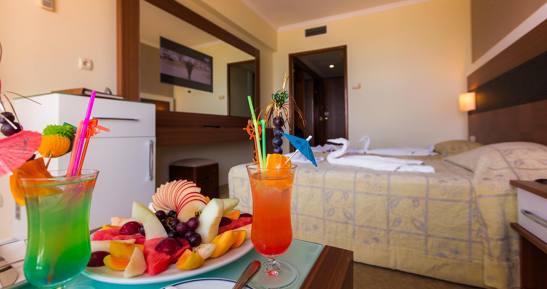 Derici Hotel Kusadası Esterno foto