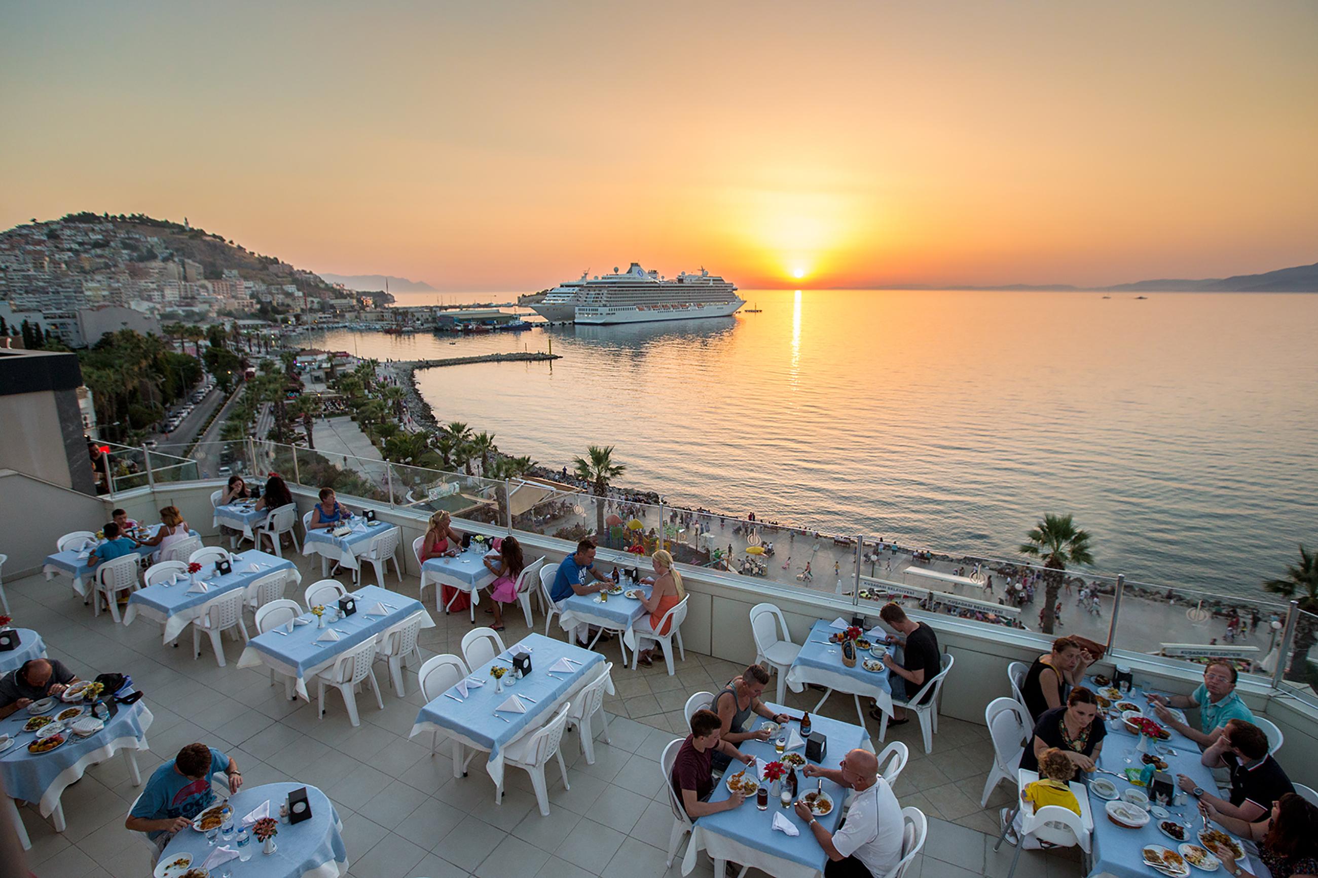 Derici Hotel Kusadası Esterno foto